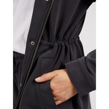 Load image into Gallery viewer, Storm Anorak Navy