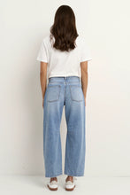Load image into Gallery viewer, Campus Deep Blue Barrel Jeans