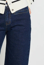 Load image into Gallery viewer, Concert Indigo Mid Rise Wide Leg Pocket Jean