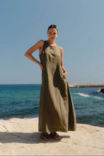 Load image into Gallery viewer, Easygoing Khaki Linen Blend Sleeveless Crew Neck Midi Dress