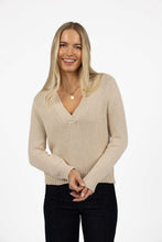 Load image into Gallery viewer, Ve Ve Jumper Stone