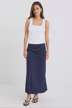 Load image into Gallery viewer, Bliss Navy Linen Bias Midi Skirt
