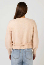 Load image into Gallery viewer, August Wrap Swan