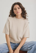 Load image into Gallery viewer, Topic Champagne Cashmere Blend Soft Knit Tee
