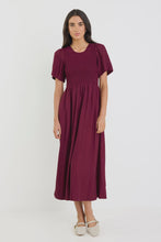Load image into Gallery viewer, Wren Burgundy Plum SS Shirred Bodice Midi Dress