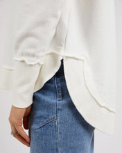 Load image into Gallery viewer, Delilah Crew White