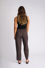 Load image into Gallery viewer, Birdie Pant Chocolate