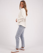 Load image into Gallery viewer, Spencer Crew White