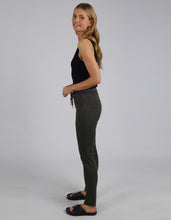 Load image into Gallery viewer, Sylvia Jogger Khaki