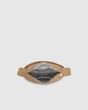Load image into Gallery viewer, Georgina Shoulder Bag Honey
