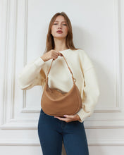 Load image into Gallery viewer, Georgina Shoulder Bag Honey
