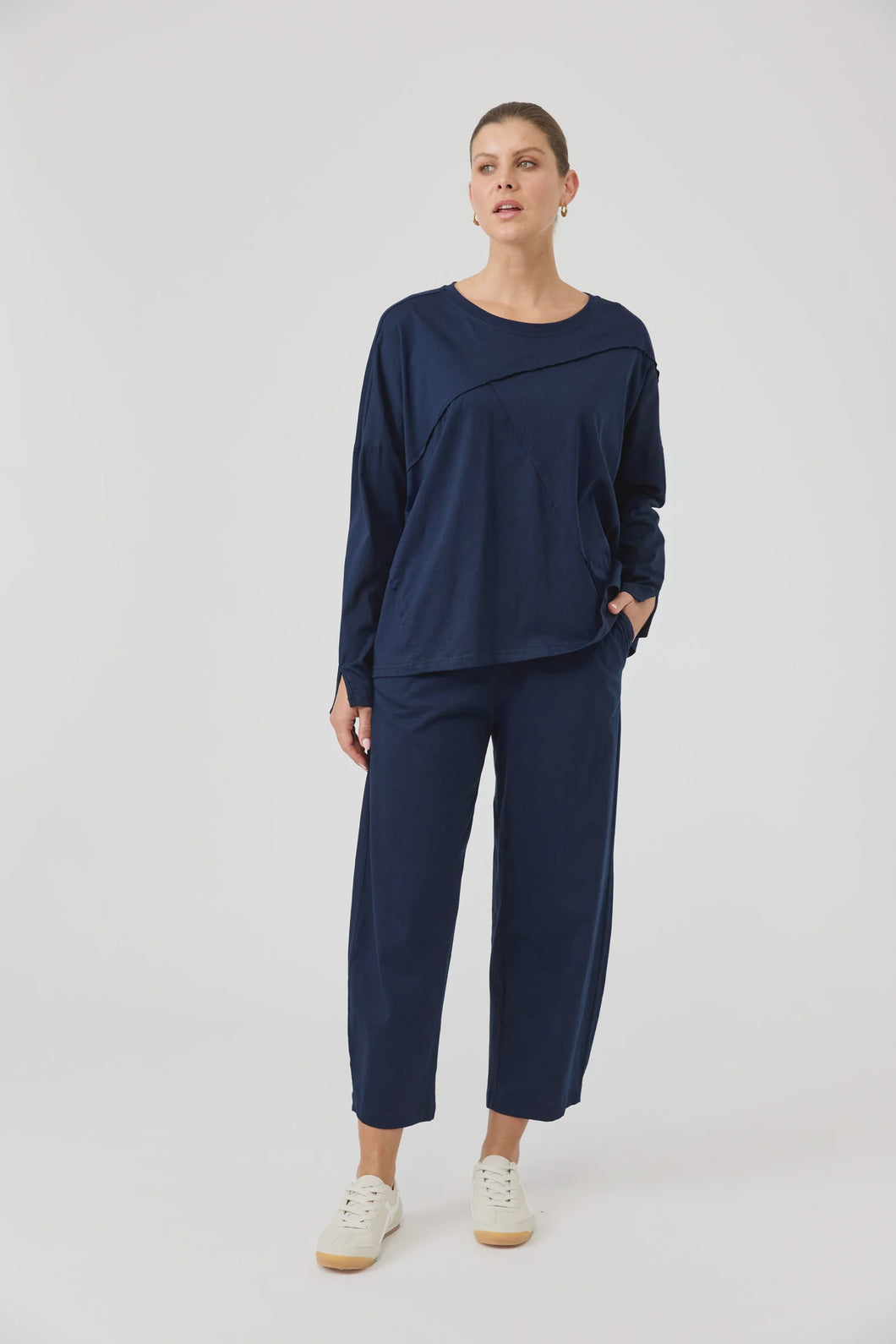 Studio Traveller L/S T Shirt Navy