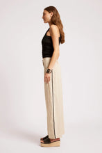 Load image into Gallery viewer, Maris Splice Pant Tusk/Black

