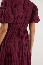 Load image into Gallery viewer, Graceful Dres Burgundy Plum
