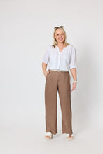 Load image into Gallery viewer, Luella Linen Pant Mocha
