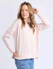 Load image into Gallery viewer, Jayne Throw On Pale Pink
