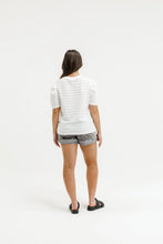 Load image into Gallery viewer, Rose Tee Vanilla
