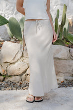 Load image into Gallery viewer, Summit Skirt Natural Bias Cut

