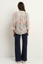 Load image into Gallery viewer, Encounter Cream Floral Button Front Top

