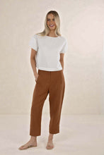 Load image into Gallery viewer, Huxe Linen Pant Tobacco
