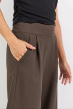 Load image into Gallery viewer, Instinctive Dark Chocolate Wide Leg Elastic Back Pant
