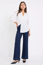 Load image into Gallery viewer, Ornamental White Lace Pintuck SS Shirt
