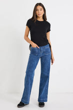 Load image into Gallery viewer, Perfect Black Rib Rouched Side Crop Tee
