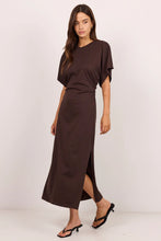Load image into Gallery viewer, Pulse Chocolate Cotton Gathered Waist Detail Short Sleeve Dress
