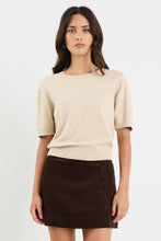 Load image into Gallery viewer, Topic Champagne Cashmere Blend Soft Knit Tee
