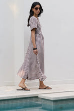 Load image into Gallery viewer, Wren Chocolate Gingham SS Shirred Bodice Midi Dress - Chocolate Gingham
