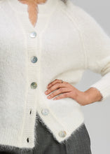 Load image into Gallery viewer, Alpaca Cardi White
