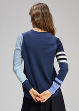 Load image into Gallery viewer, Pocket Detail Jumper Denim
