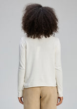 Load image into Gallery viewer, Essential Crew Salt
