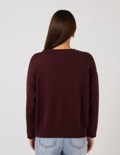 Load image into Gallery viewer, Axel Jumper Syrah
