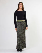 Load image into Gallery viewer, Bretta Skirt Khaki Leopard
