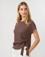 Load image into Gallery viewer, Cara Top Chocolate
