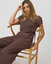 Load image into Gallery viewer, Cara Top Chocolate
