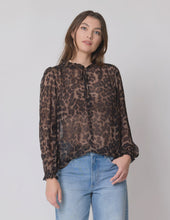 Load image into Gallery viewer, Dixie Blouse Spring Leopards
