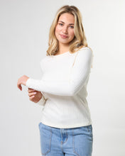 Load image into Gallery viewer, Everlay Top Milk
