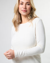 Load image into Gallery viewer, Everlay Top Milk
