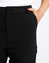 Load image into Gallery viewer, Helena Woven Pant Black
