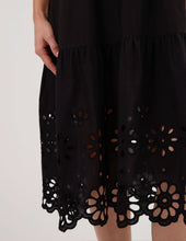 Load image into Gallery viewer, Lainey Dress Black
