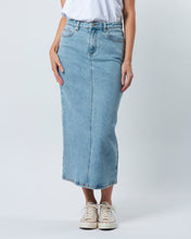 Load image into Gallery viewer, Stacy Skirt Denim
