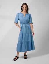 Load image into Gallery viewer, Vittoria Dress Light Wash
