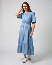 Load image into Gallery viewer, Vittoria Dress Light Wash
