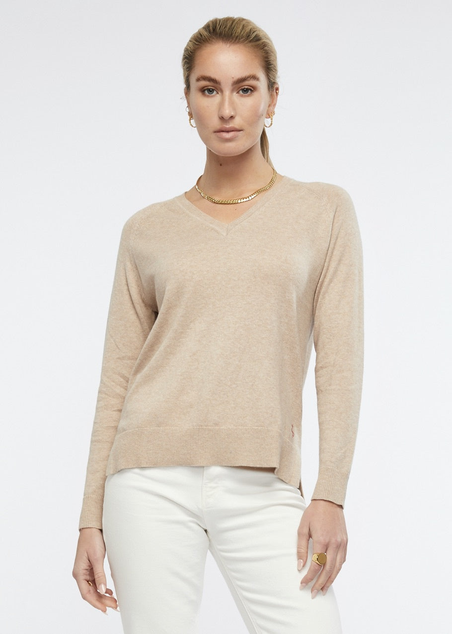 Z&P Essential V Neck Oat